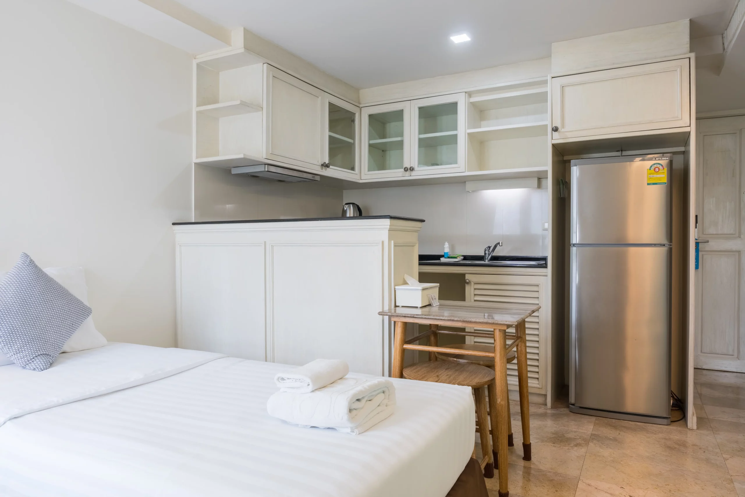 Fam 4 Suite at Sabai Sathorn Service Apartments-06