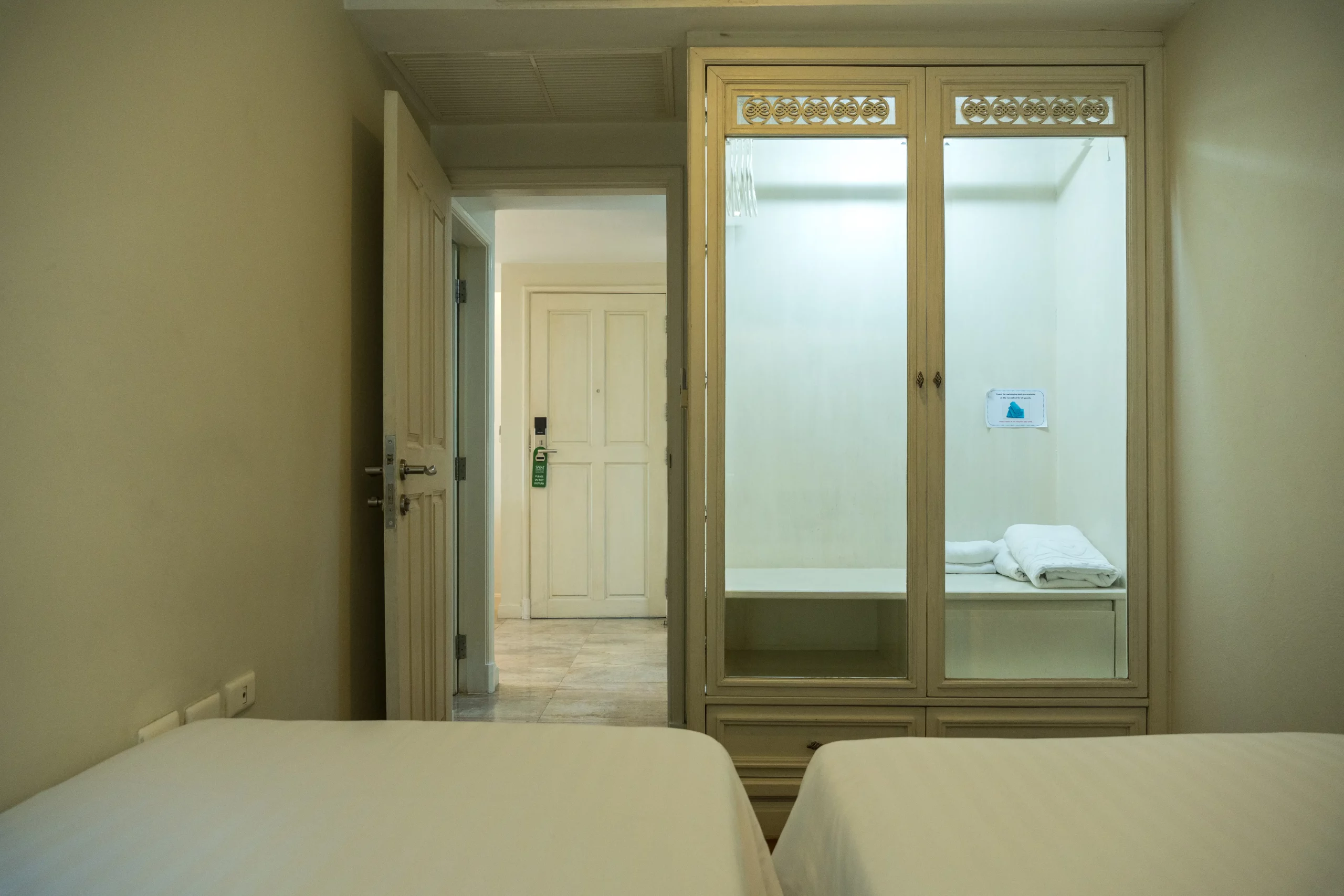 Two bedroom two bathroom service apartment in Silom, Bangkok-06